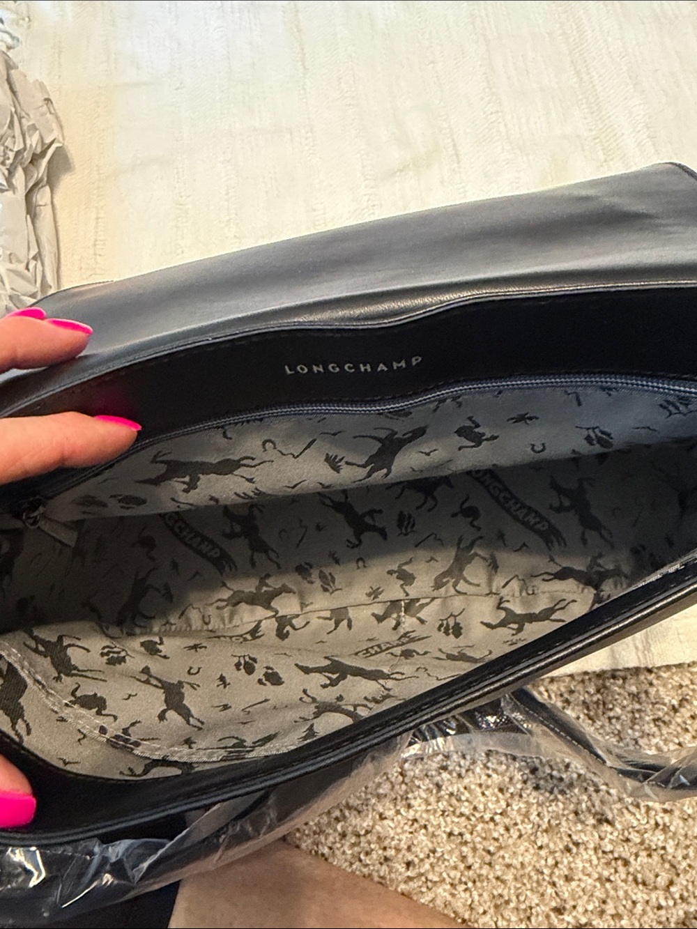 LONGCHAMP NWT Cavalcade Shoulder Bag, Large Size, Black Leather - Picture 9 of 12